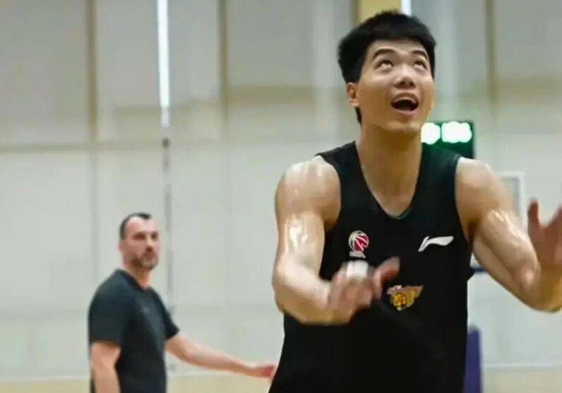 一位带领球, 球员阵容进, 的节奏