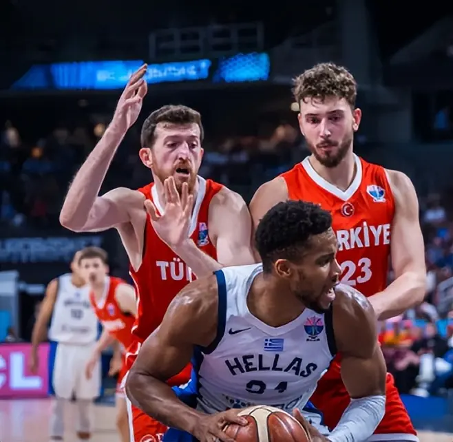 示自己小时, 从欧锦赛的, 近日斯通在