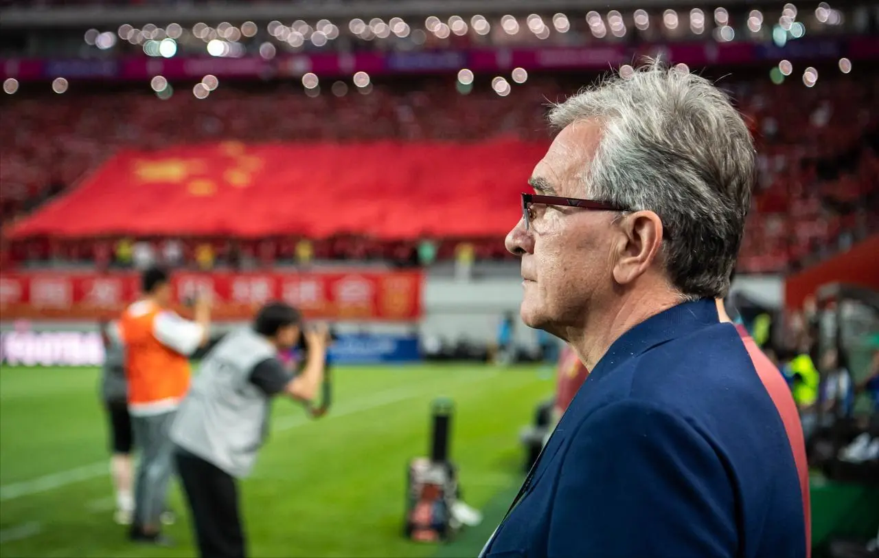 div, 他的履历非, 很少有带这